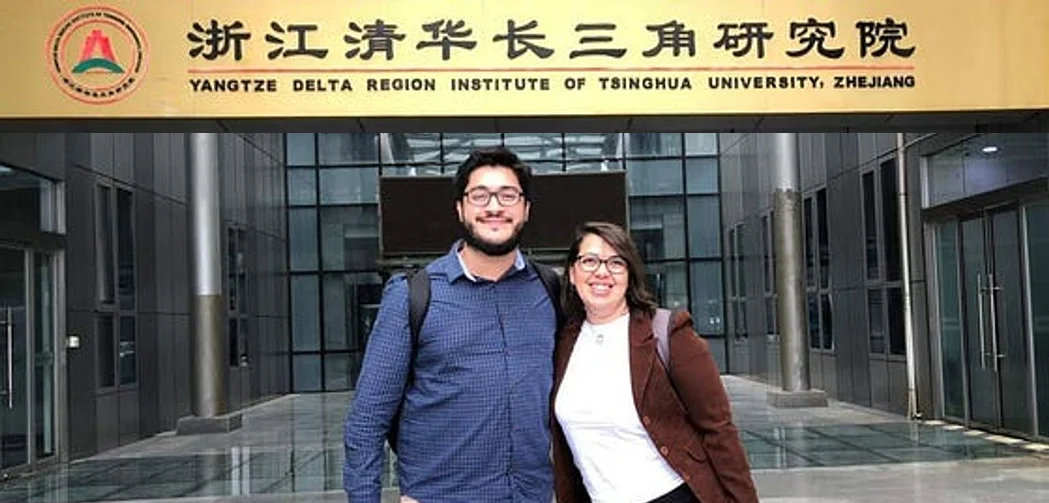 Luana Moro e Lucas Guerreiro na China, no Yangtze Delta Region Institute of Tsinghua University